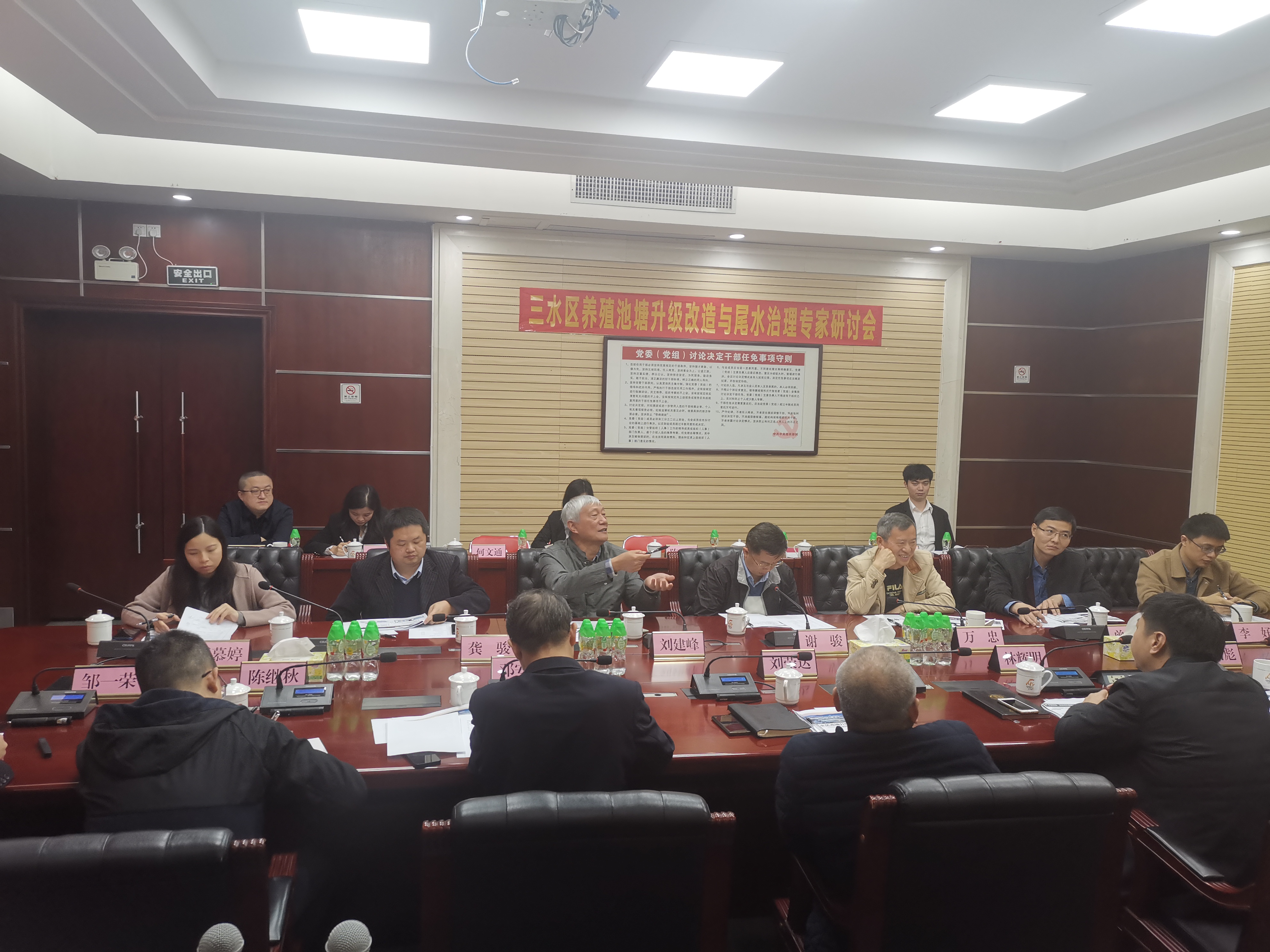 ce41dfc61665c87cd969f1a4b90c576