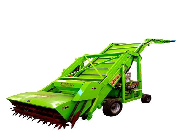 在使用青贮取料机时要注意哪些保养