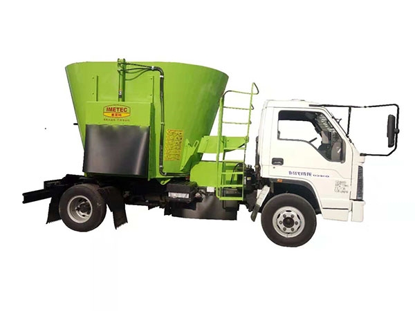 9CZJ车载双搅撒一体机系列的性能特点都有什么