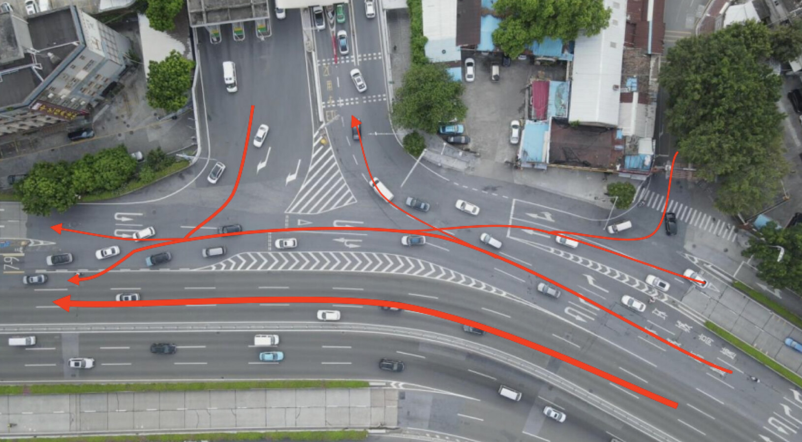 燕岭路广汕收费站路段车辆分离汇流情况（优化后）