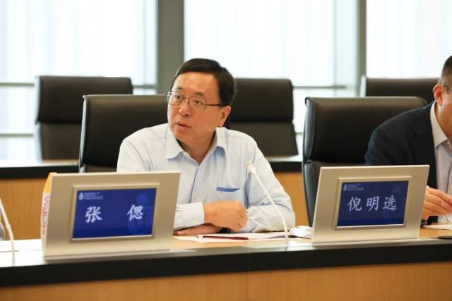 倪明选校长致辞。