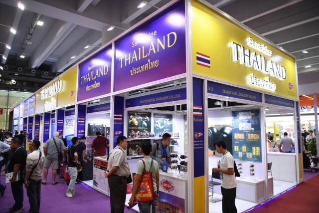 这是第134届广交会上进口展区的泰国企业展台（2023年10月16日摄）。新华社记者 邓华 摄