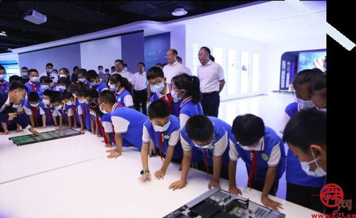 近百场科普活动、打造研学品牌，济南超算请你来“做”超级计算机工程师