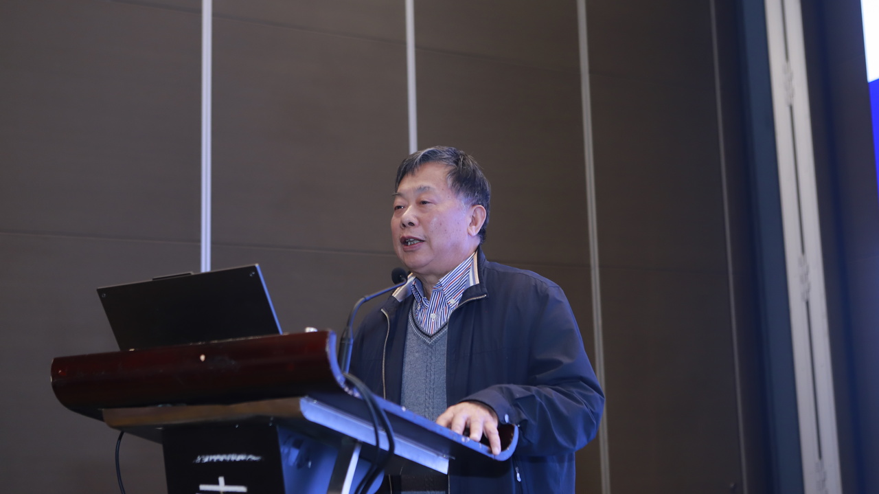 平其能   中国药科大学  教授2.jpg