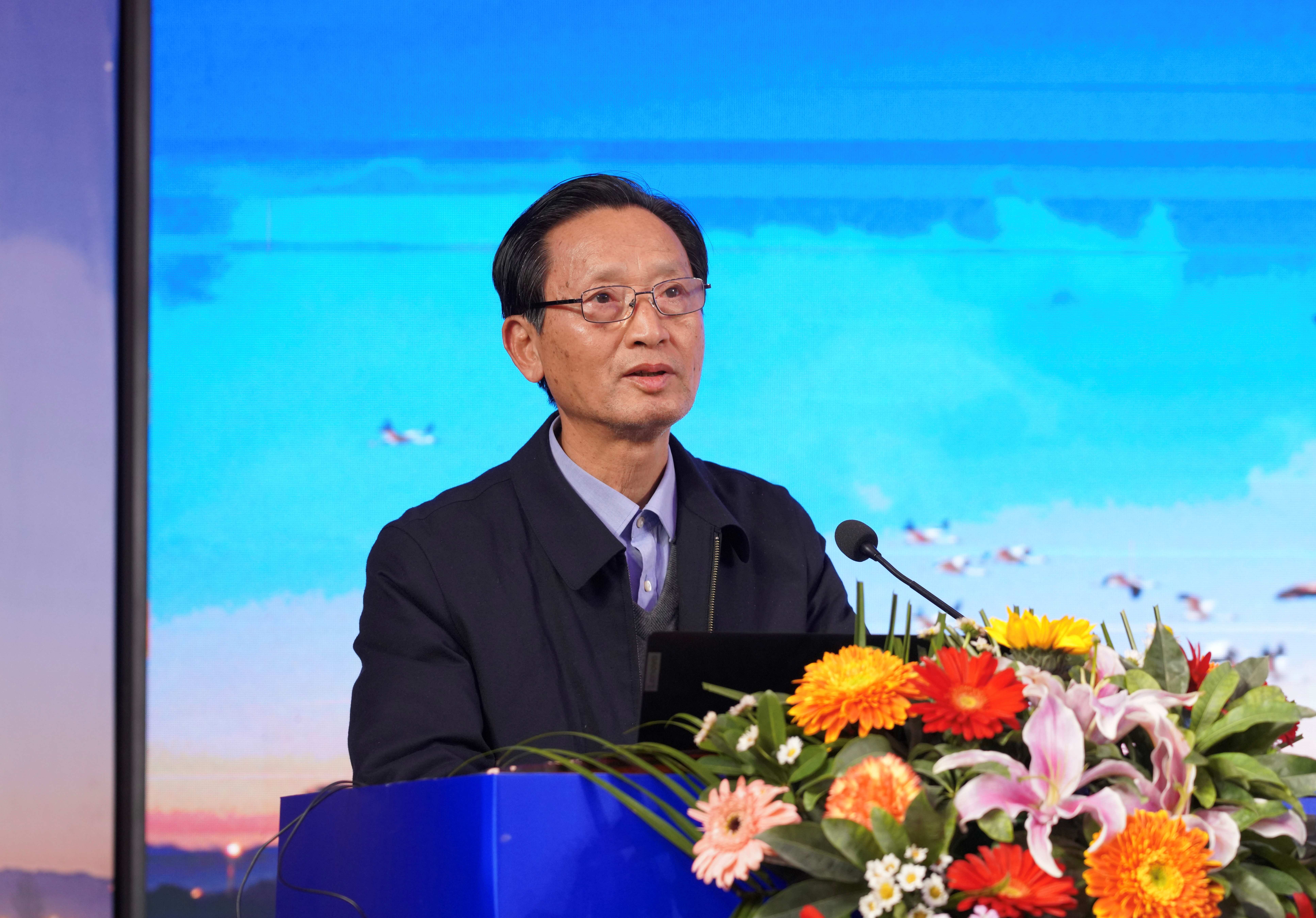 陈达恒致辞 - 副本.jpg