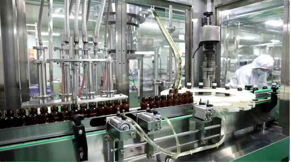 枸杞原浆加工生产线。