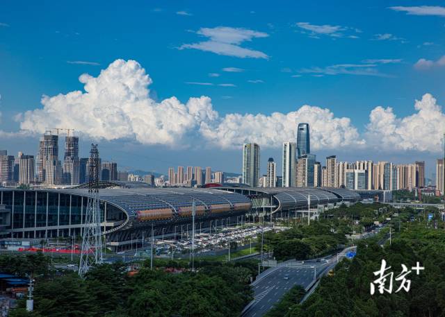 今年是“大干二十年、再造新广州”的开局之年。