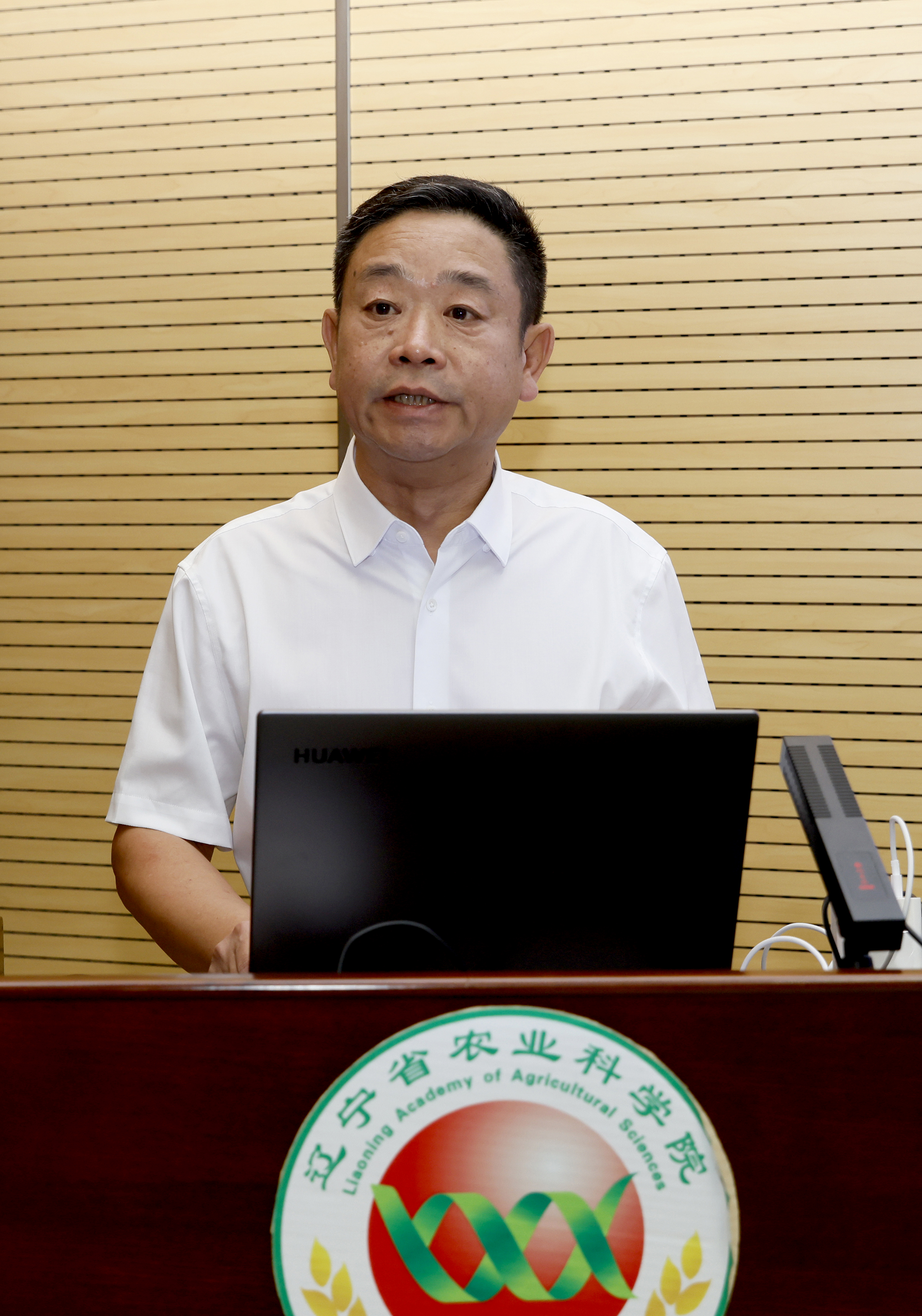 副院长李铁奇.JPG