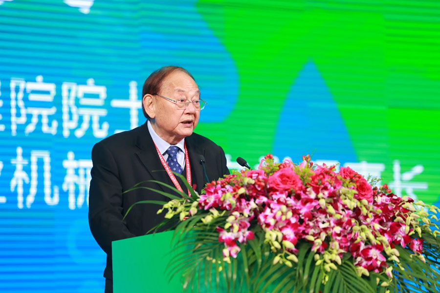 05.罗锡文致辞 拷贝.jpg