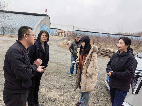 5 营口沃特生态农业有限公司樱桃基地指导.jpg